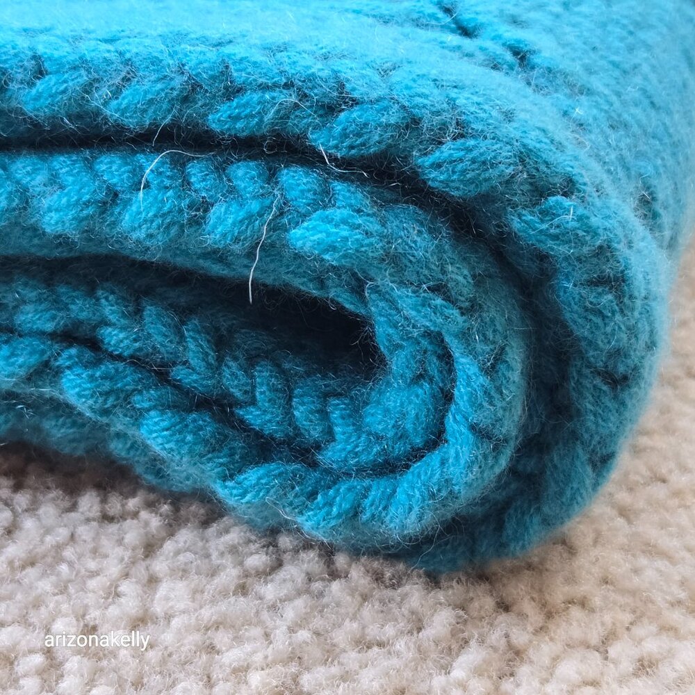 NWT Cashmere Knit Scarf Teal Blue Green Adrienne Vittadini Chunky Pointelle - Picture 8 of 9
